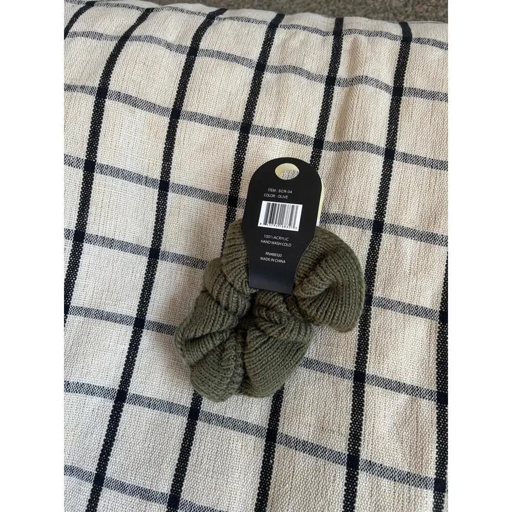 NWT C.C Green Scrunchie